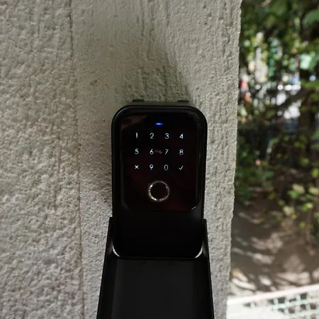 Апартаменты Chic And Sunny Downtown *